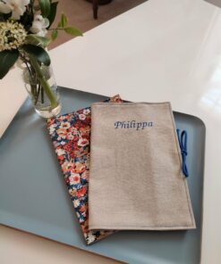 Alternative view of Protège carnet de santé personnalisé