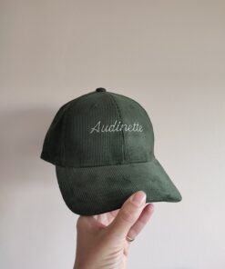casquette brodée velours kaki broderie personnalisée surnom Maison de Camaret